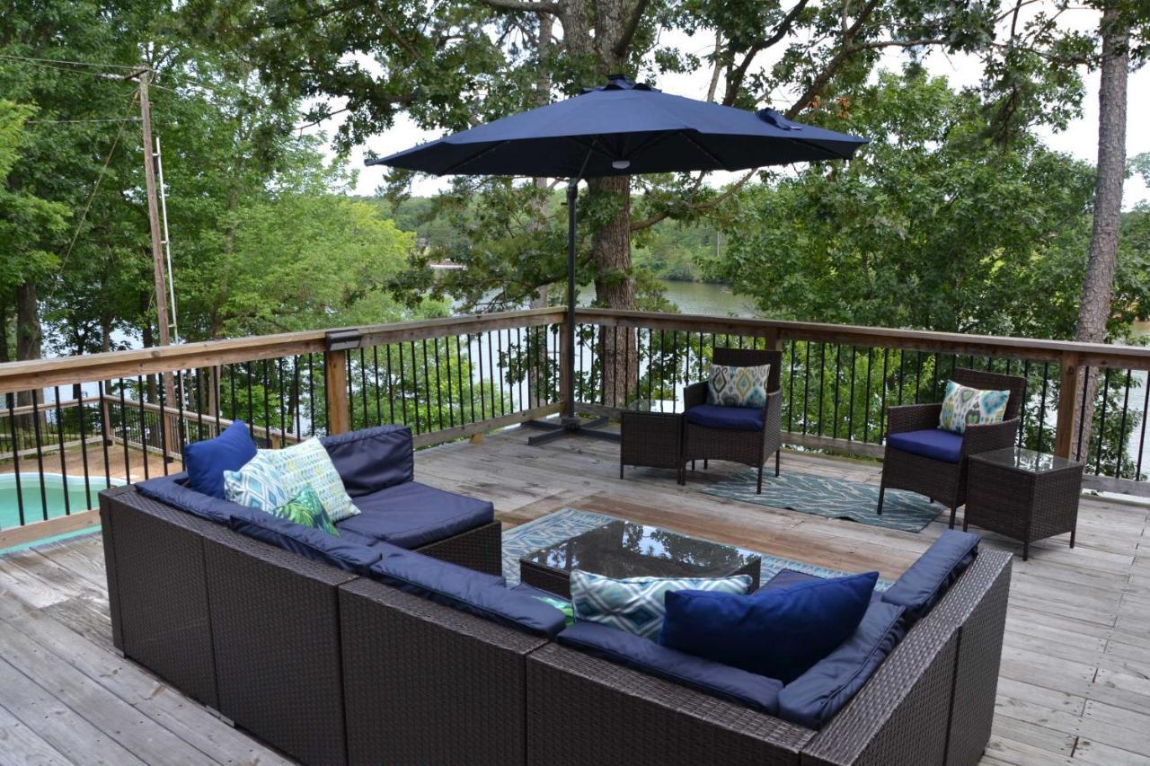 Luxury Hot Springs Oasis On Lake With Private Dock! Екстер'єр фото